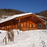 Chalet Ruhige Mit Seeblick In Zentraler Lage Mit Frisch Renovierter Kueche