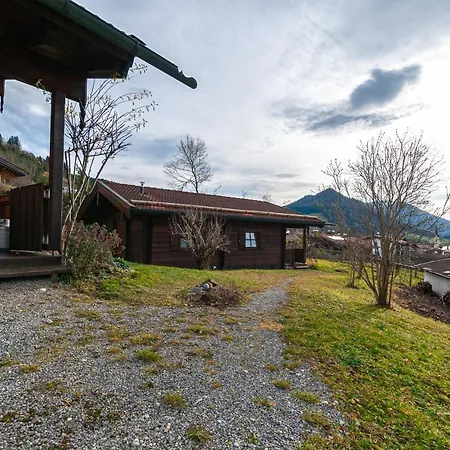 Ruhige Mit Seeblick In Zentraler Lage Chalet